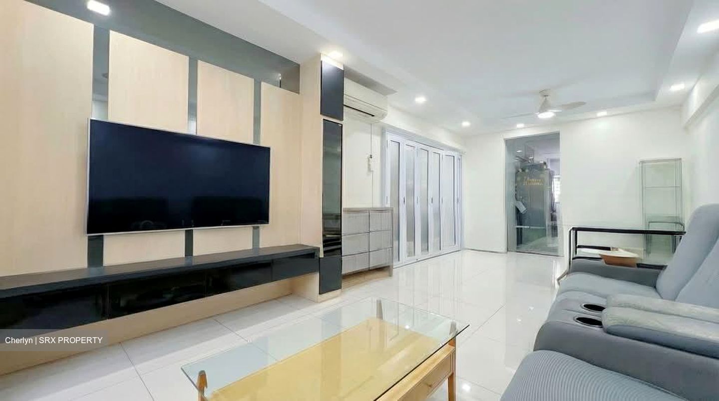 Blk 107 Catholic Welfare Centre Building (Kallang/Whampoa), HDB 4 Rooms #527143481